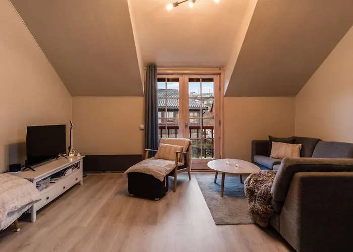 Alpine With Parking And Balcony